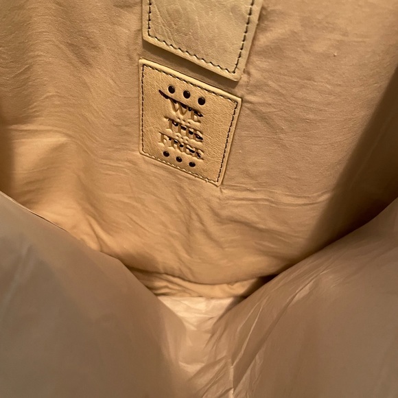 Free People Whitney Heritage Tote. NWOT - Picture 6 of 7